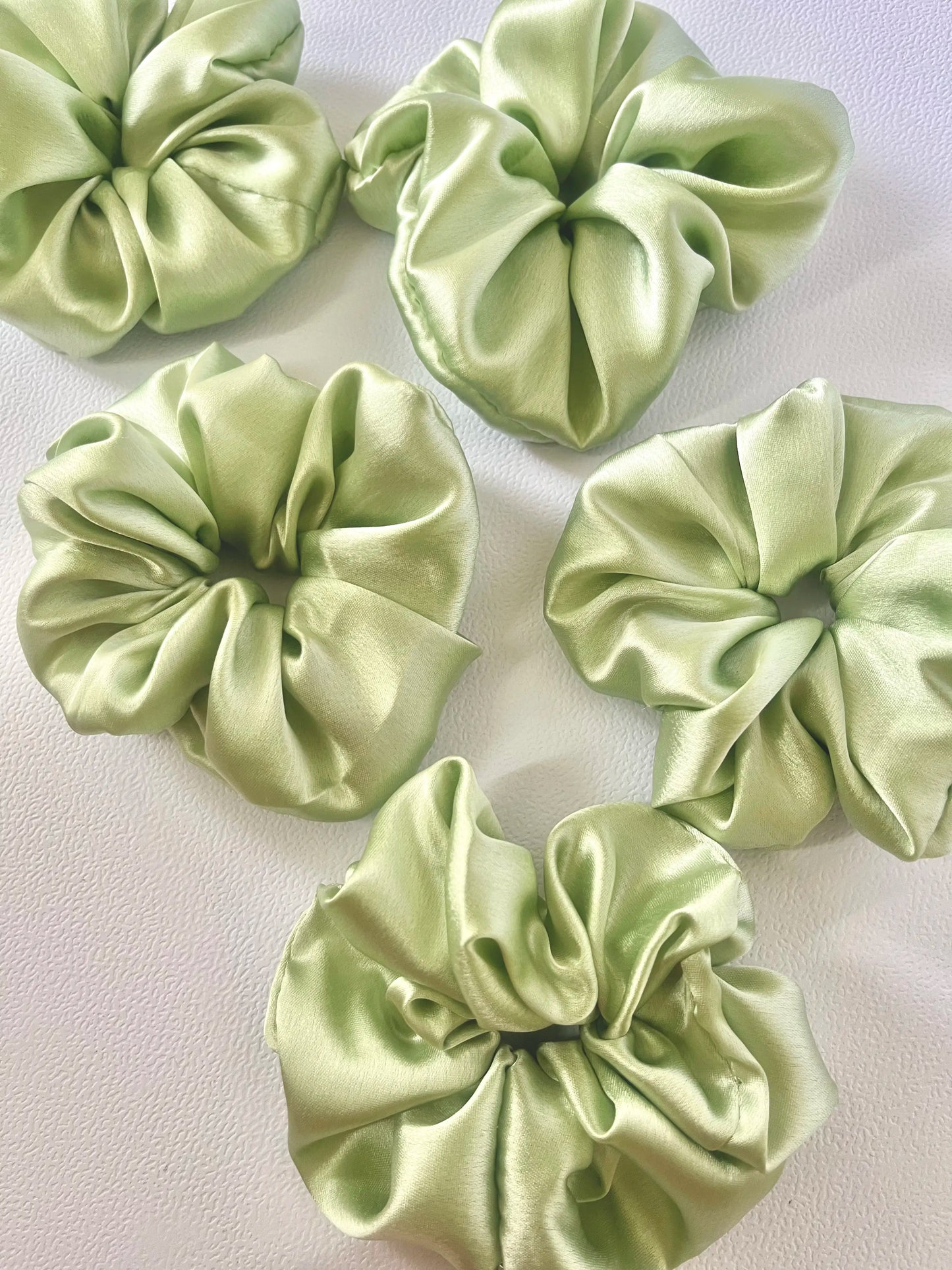 Satin Scrunhie