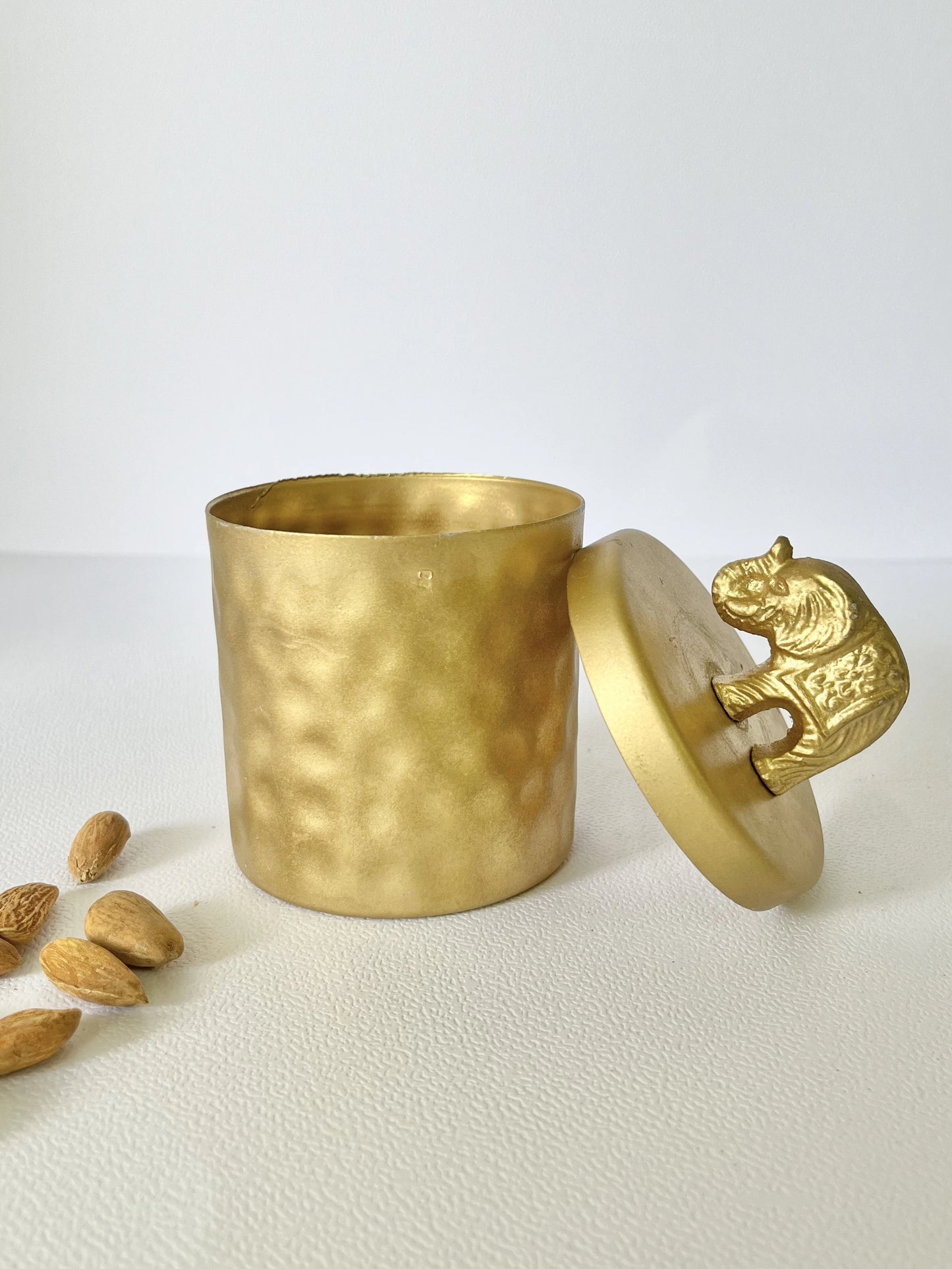 Elephant dryfruit jar