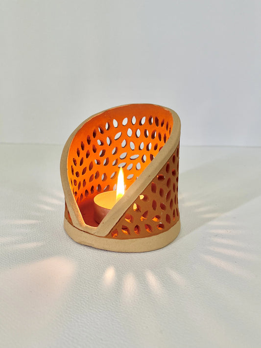 Teracotta t light lamp